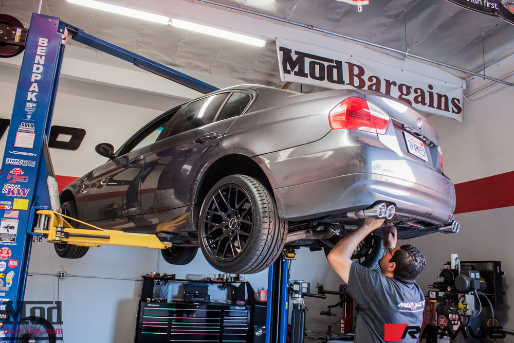 BMW_E90_328i_RemusQuad_Injen_Intake_AvantGarde_m359_18x85_18x95_3