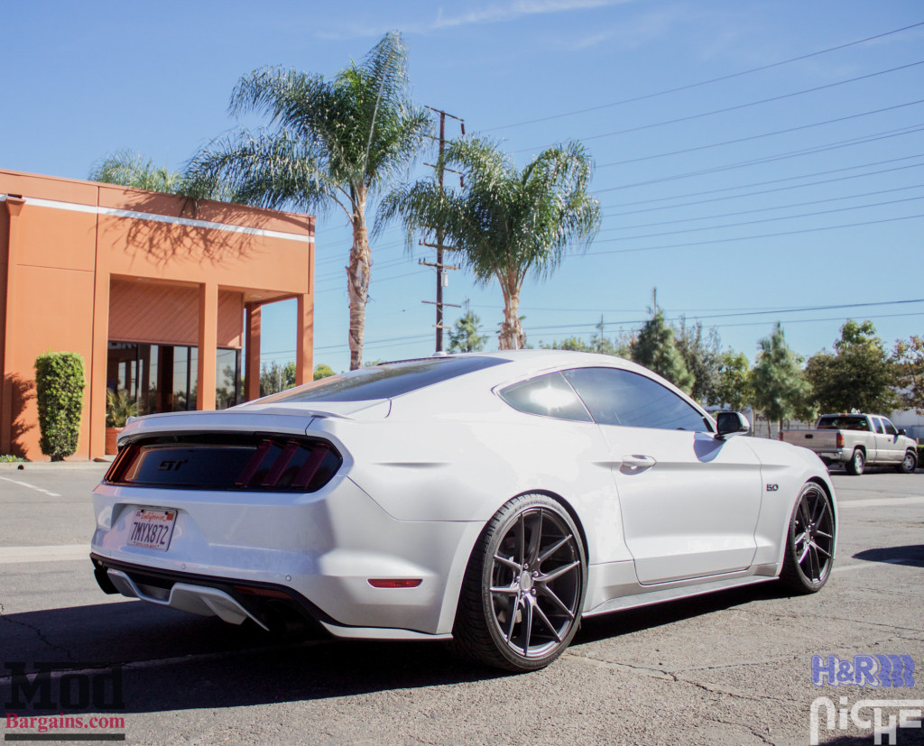 Ford_S550_Mustang_GT_HR_SuperSport_Niche_Targa_-4