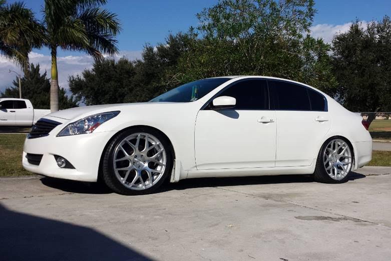 Infiniti_G37_Avant_Garde_M590_SatinSilver_img002