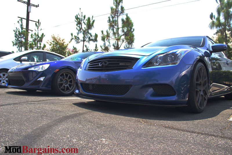 Infiniti_G37_Blue_TSW_with_FRS_lineup_img002