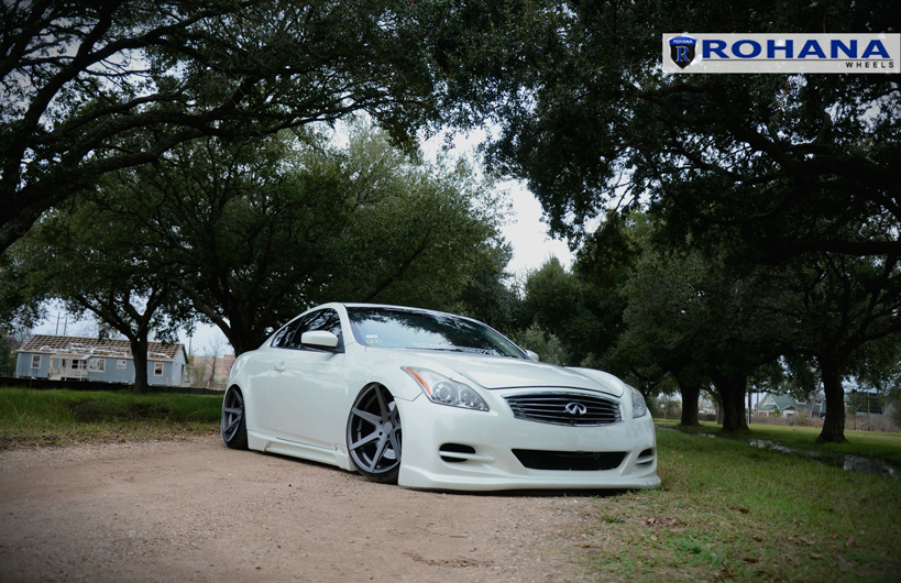 Infiniti_G37_Rohana_RC7_MatteGraphite_20x10_20x11_img003