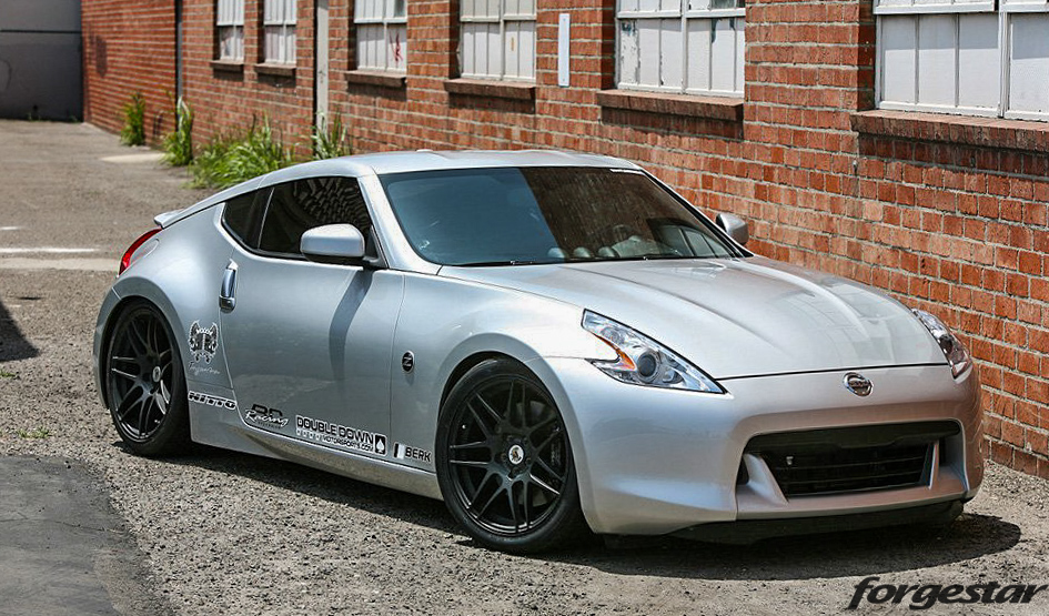 Nissan_Z34_370Z_Forgestar_F14_MatteBlack_19x9_19x11_img001