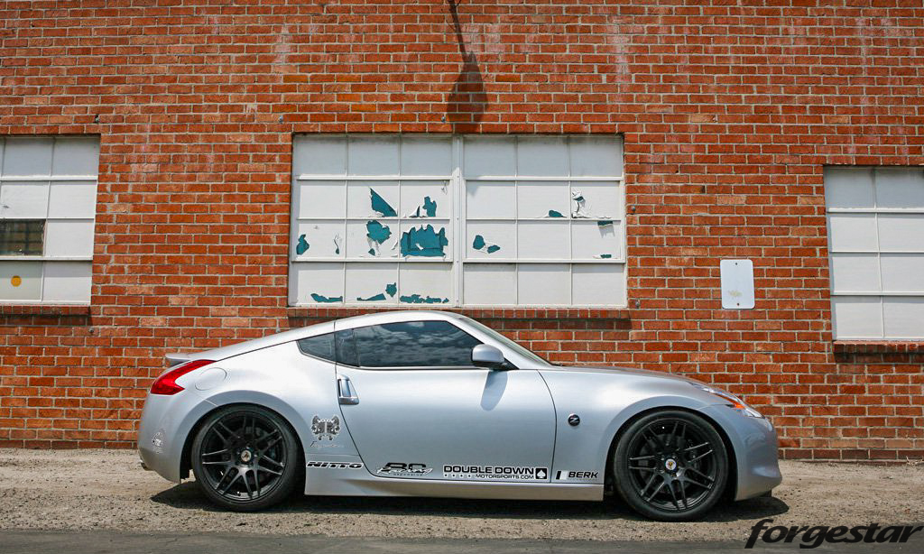 Nissan_Z34_370Z_Forgestar_F14_MatteBlack_19x9_19x11_img006