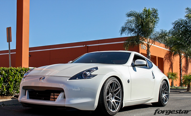 forgestar-f14-wheels-nissan-370z-white (7)