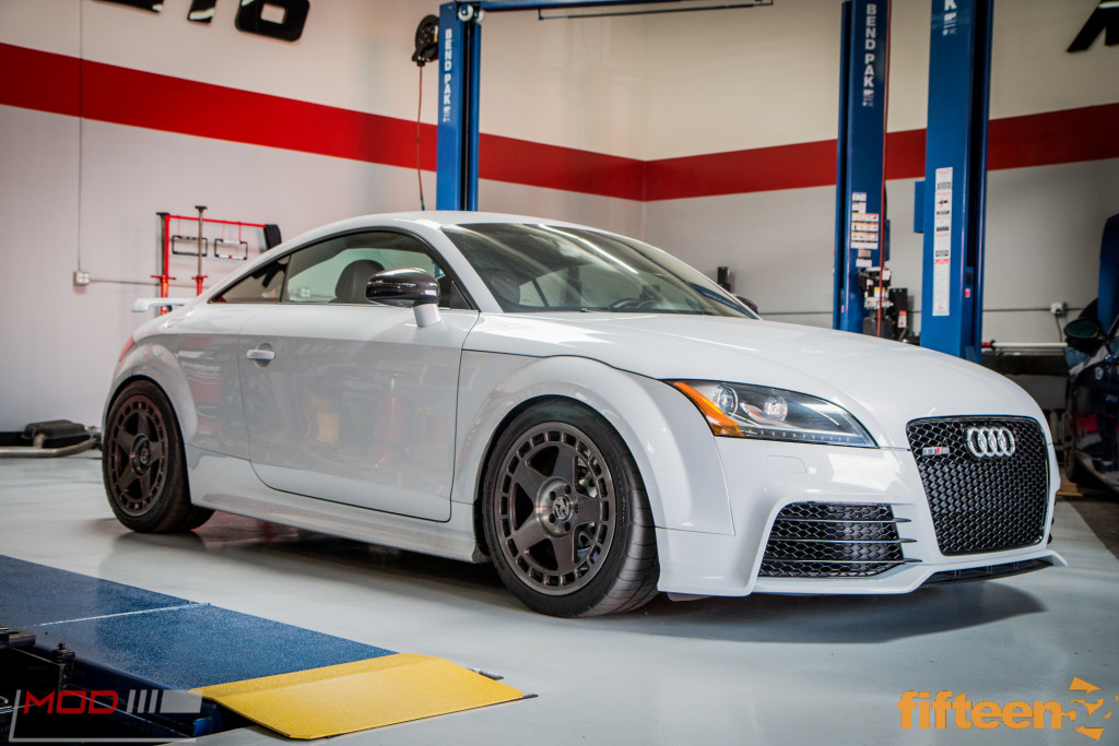 Audi_TT-RS_8J_Fifteen52_Turbomac (23)