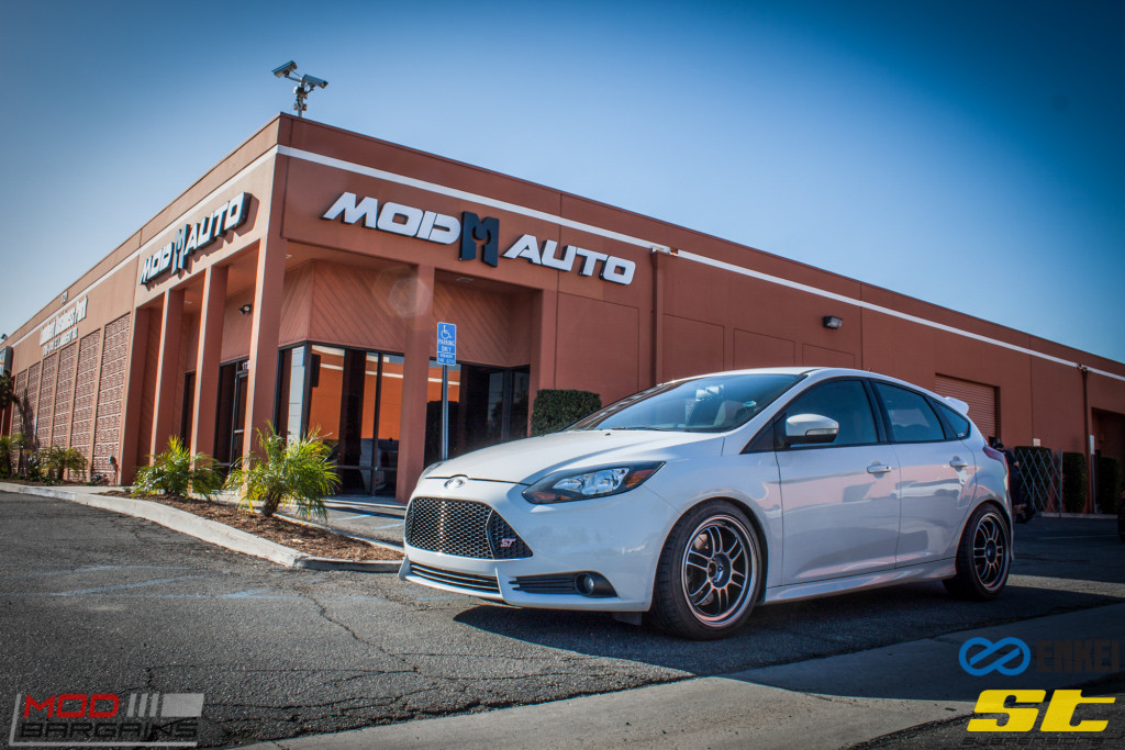 Ford Focus ST 14 CX FMIC ST X Coilovers Enkei RPF-1 Steeda Rear Sway Milltek nonres (30)