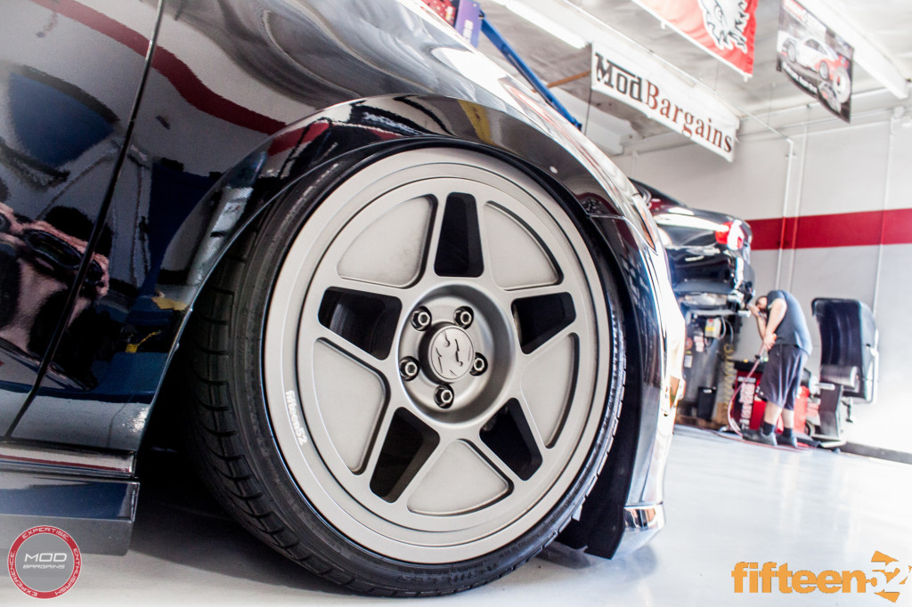 VW_Golf_Sportwagen_Fifteen52_Tarmac_R43_Airlift (1)