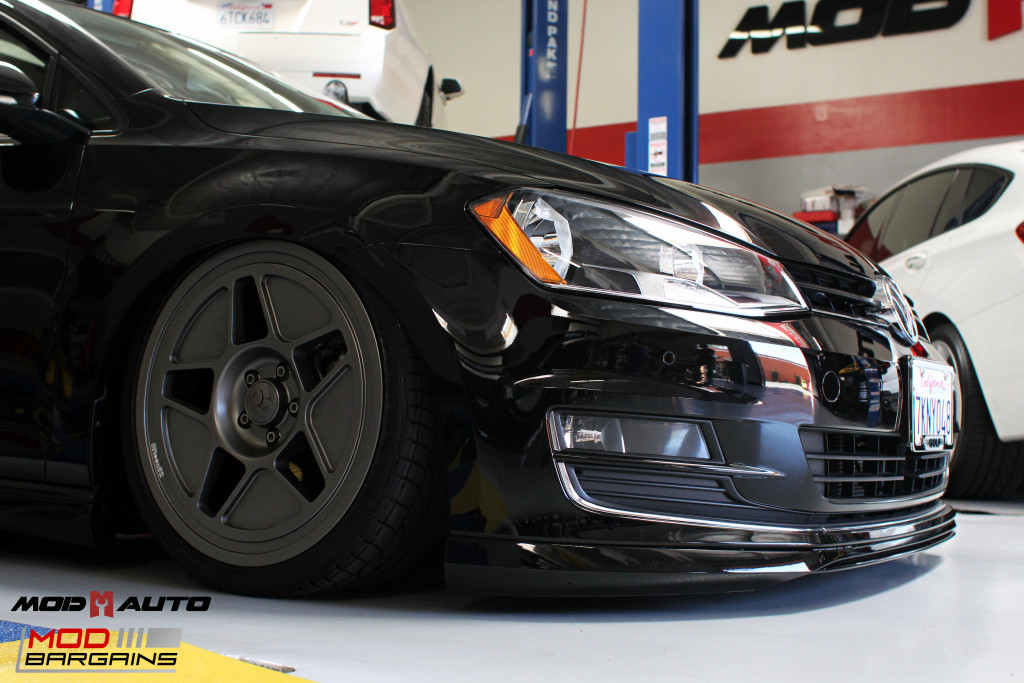 VW_Golf_Sportwagen_Fifteen52_Tarmac_R43_Airlift (19)