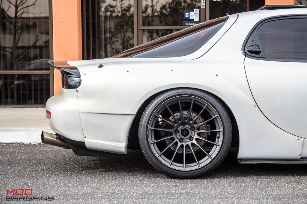 Mazda_FD_RX-7_Turbo_Widebody-18