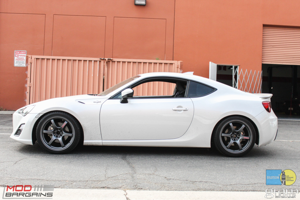 Scion_FR-S_Gramlights_TOMS_LED_Tails_White-2