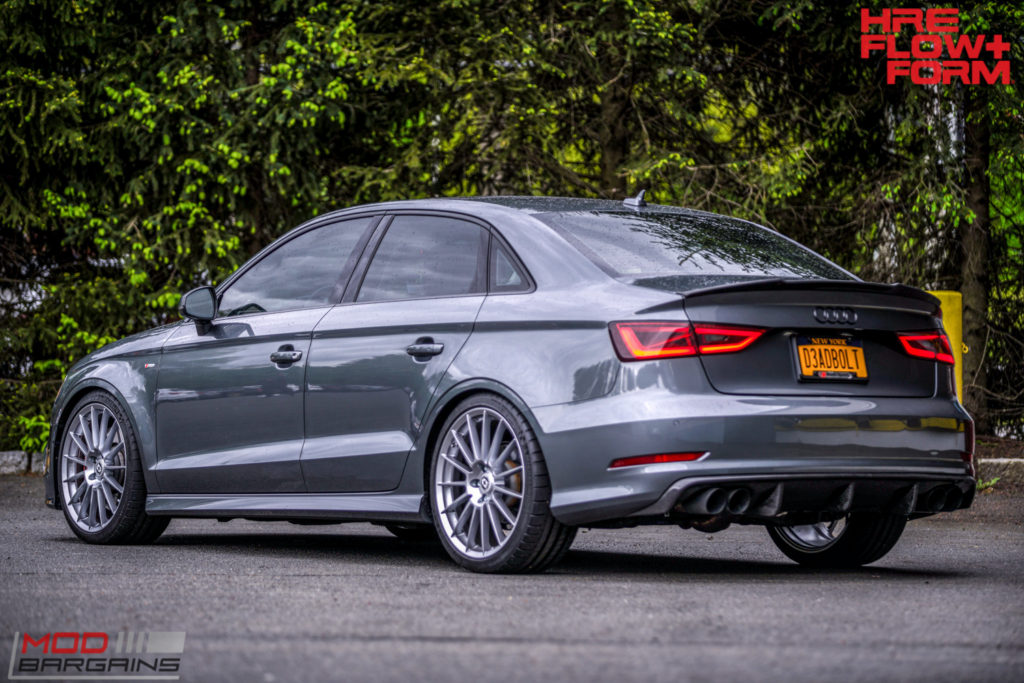 Audi_8V_S3_HRE_FF15_Silver_19x85_et47 (10)