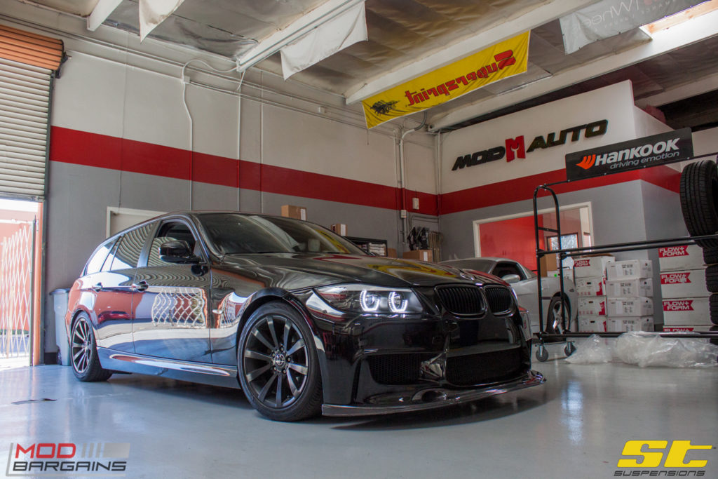 BMW_E91_328i_666_ST_Coilovers_Blackout (2)
