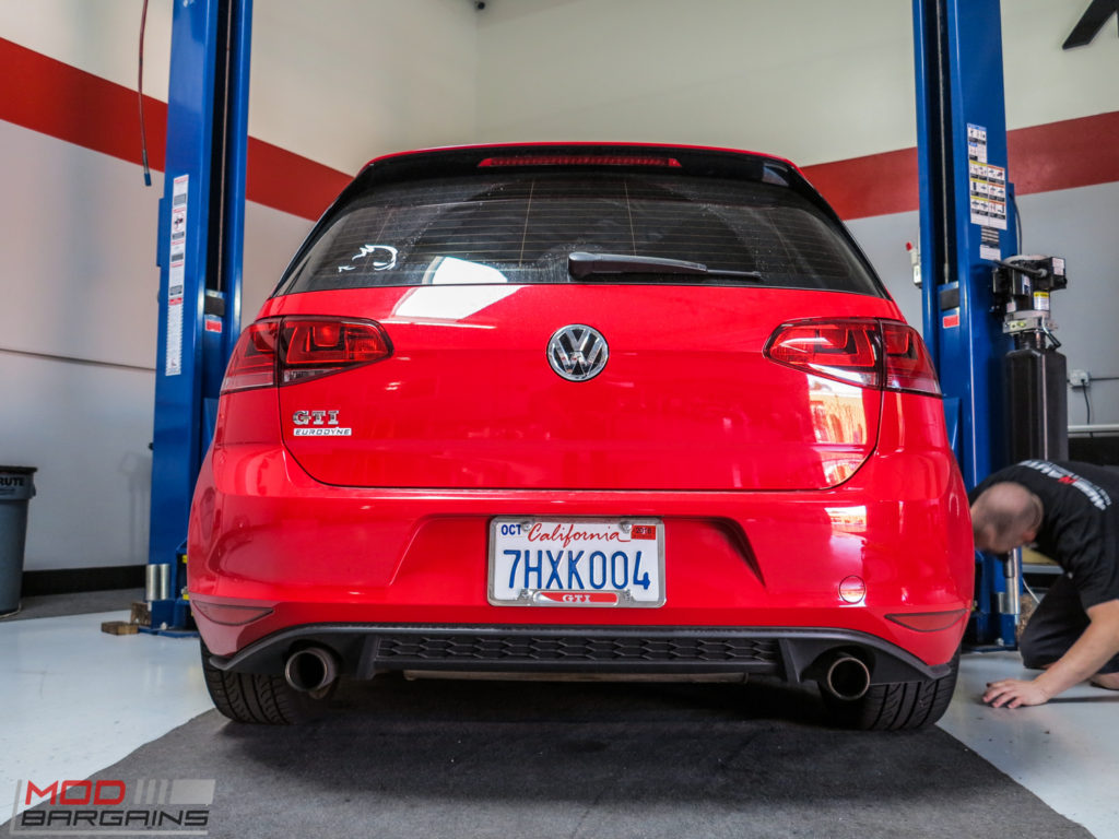 VW_Golf_GTI_Mk_VII_Remus_Quad_Exhaust-3