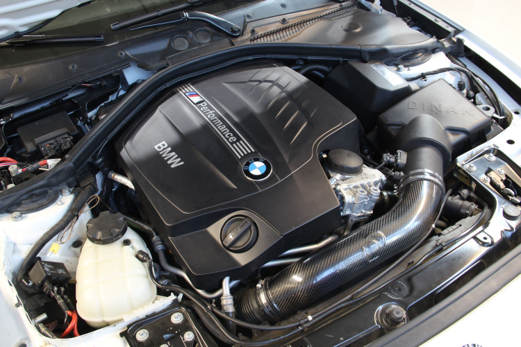 dinan-carbon-intake-for-bmw-f30-335i-m235i-435i-001