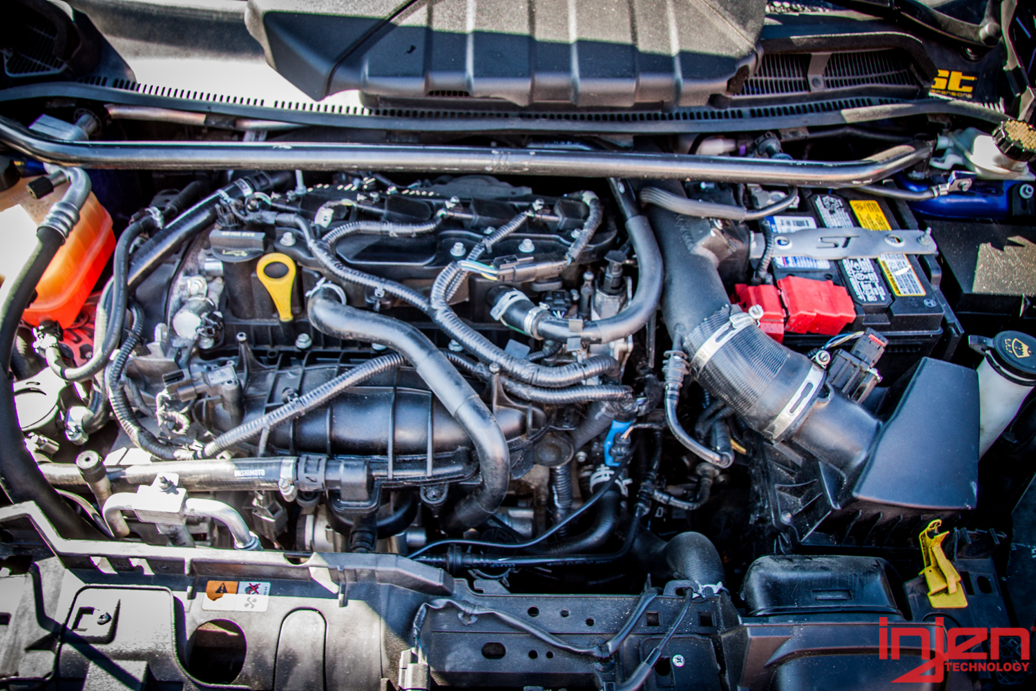 fiesta-st-modded-injen-intake-mishimoto-oil-catch-can-11