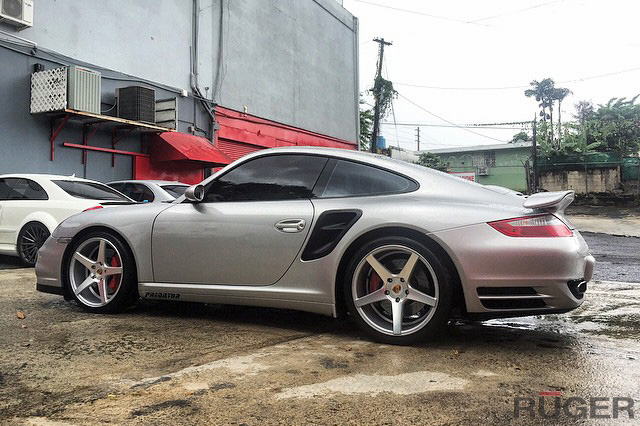 ruger-mesh-19x85-19x11-satin-silver-ruger-five-porsche-997tt-911-turbo-img001