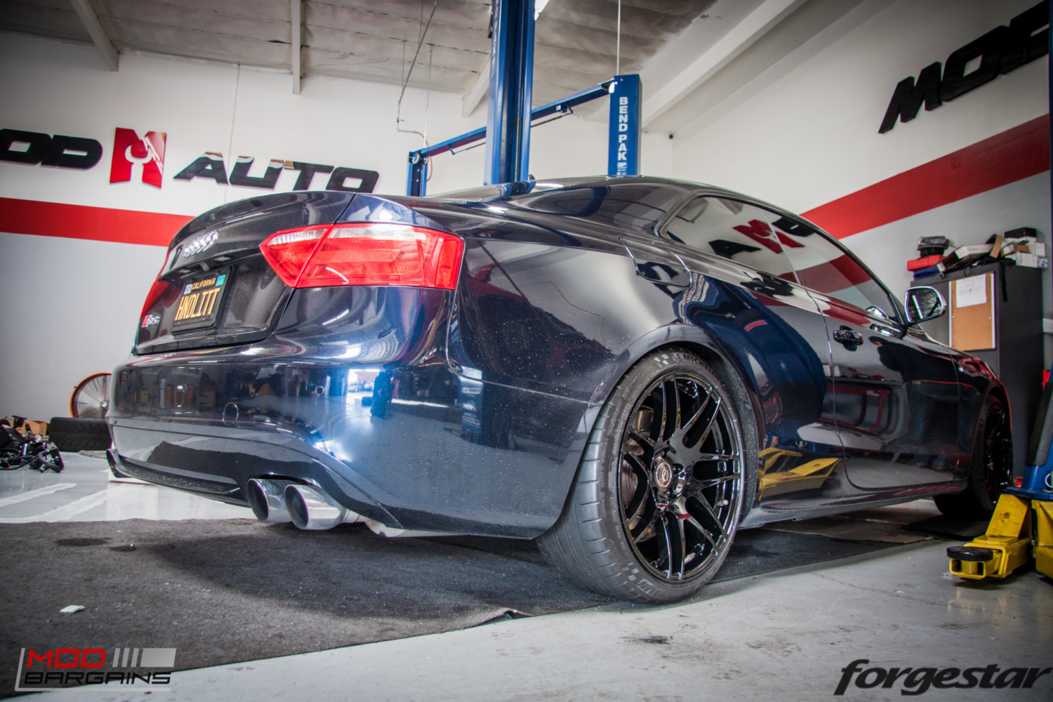 Audi_B8_S5_AWE_Forgestar_F14_Black_KW-15