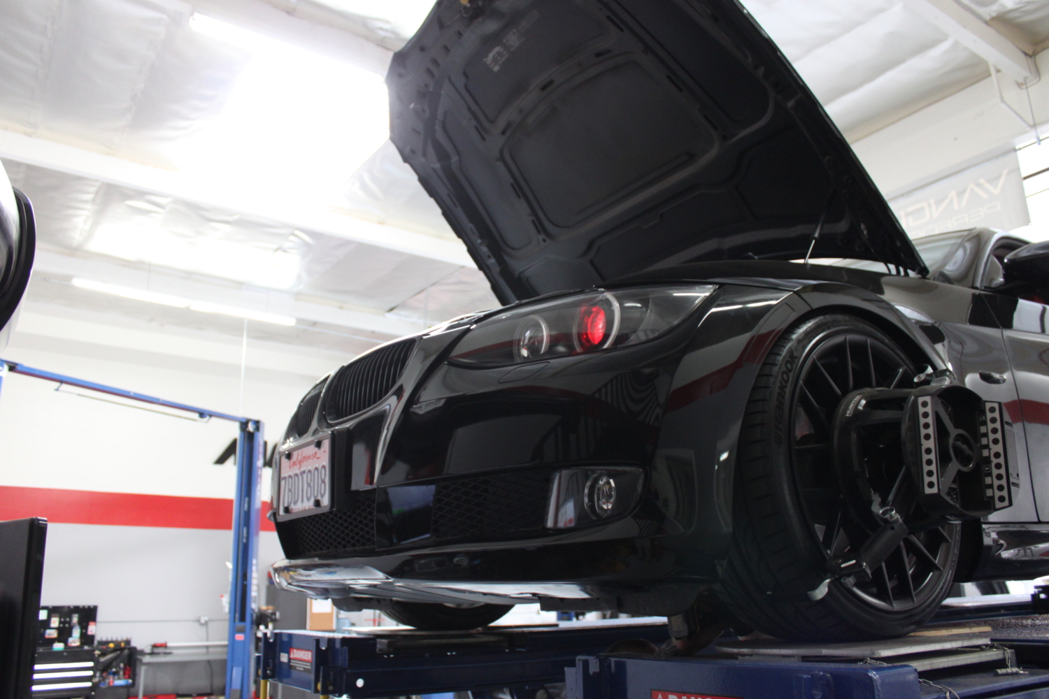 BMW_E92_328i_CF_Diffuser_Alignment_Black (7)