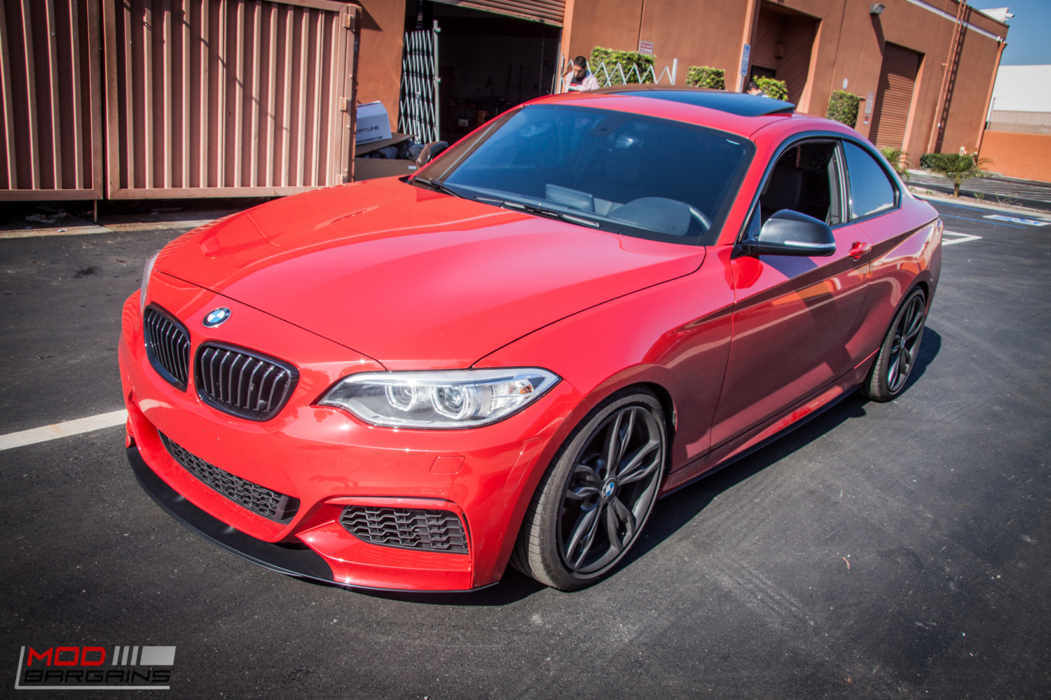 BMW_F22_M235i_Ft_Spltr_BlackNRed-14