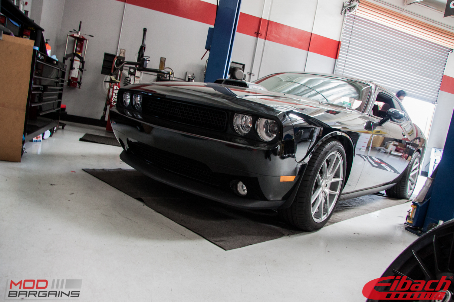 dodge-challenger-rt-black-niche-eibach-borla-atak-11