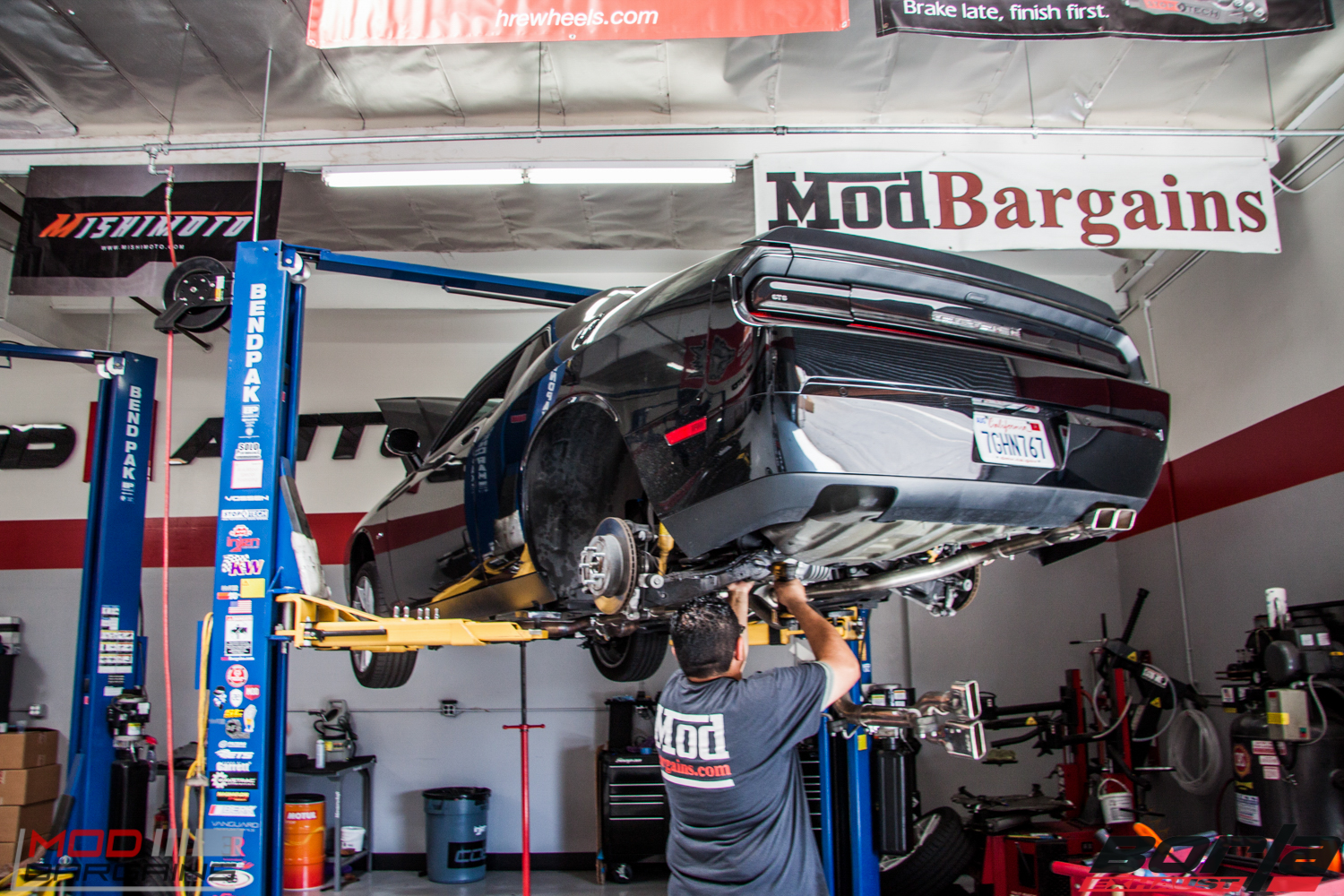 dodge-challenger-rt-black-niche-eibach-borla-atak-2