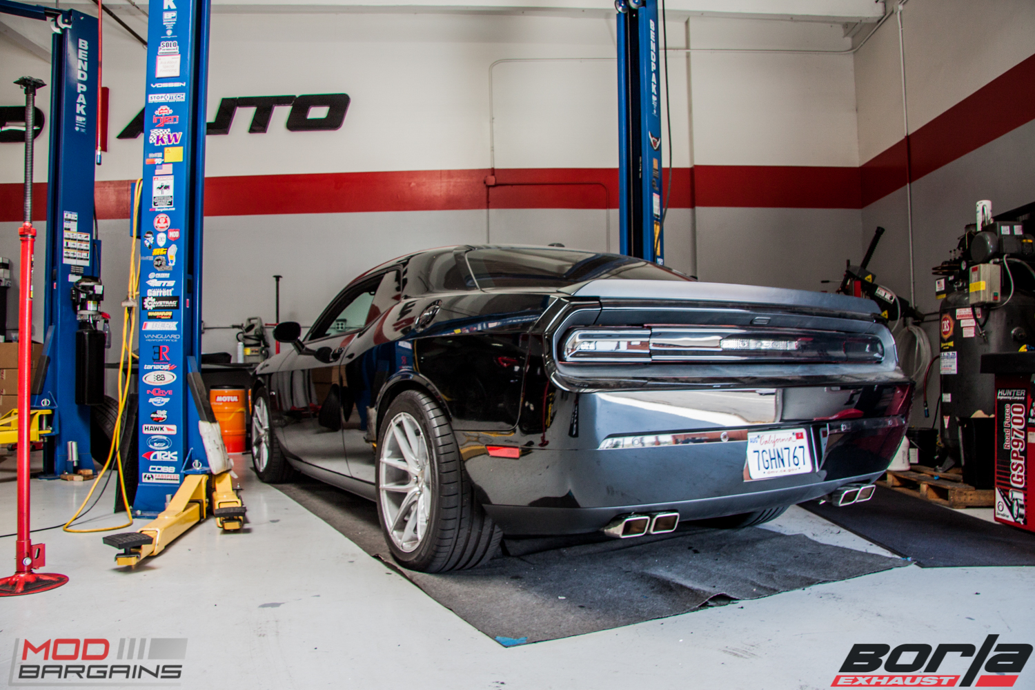 dodge-challenger-rt-black-niche-eibach-borla-atak-8