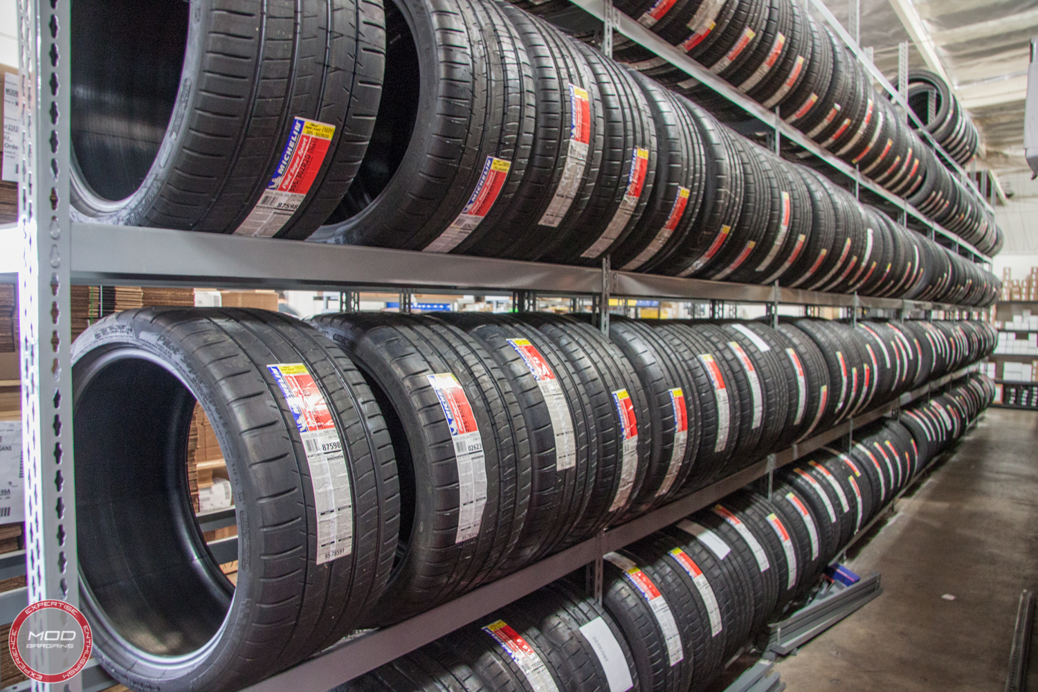 MOUNT TIRES MODAUTO (13)