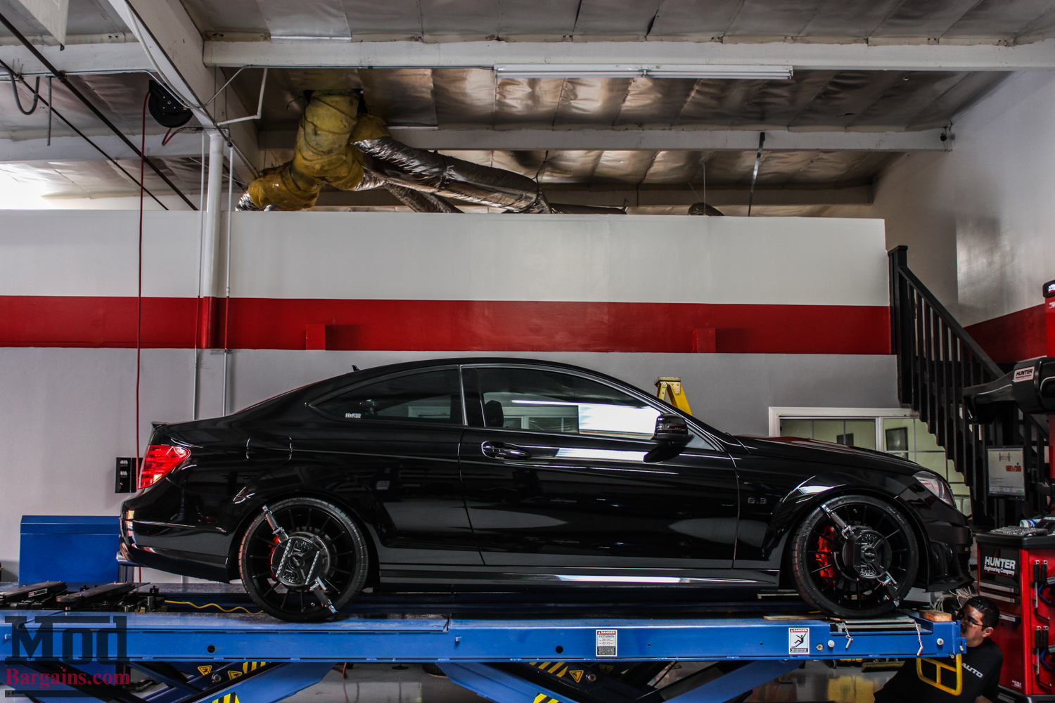 Mercedes_W204_C63_AMG_Coupe_HRE_FF15_19x85te47_19x95et45_-Michelin-PSS- (43)