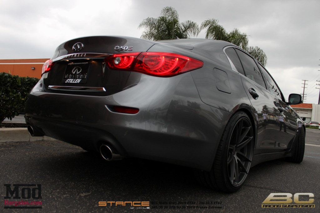 Infiniti_Q50S_BC_coilovers_Stillen_splitter_Stance_SC1_20x9et32_20x105et47-11