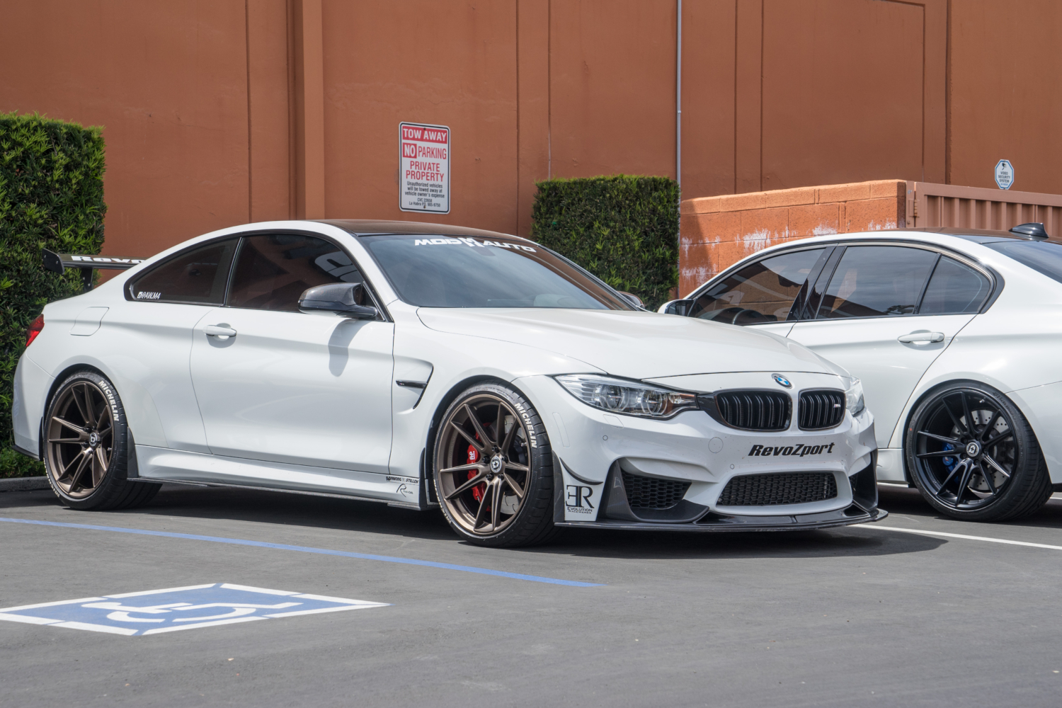 Super clean Alpine White BMW M4 Blog