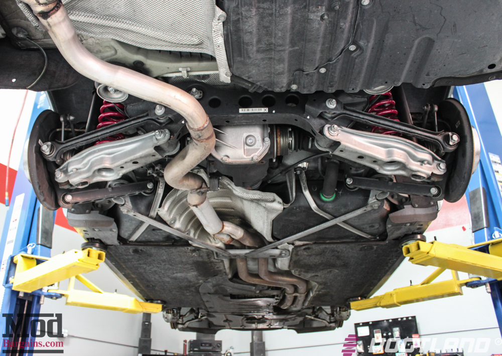 BMW_E82_135i_Ivan_Vogtland_Coilovers_VMR_V701-white-7