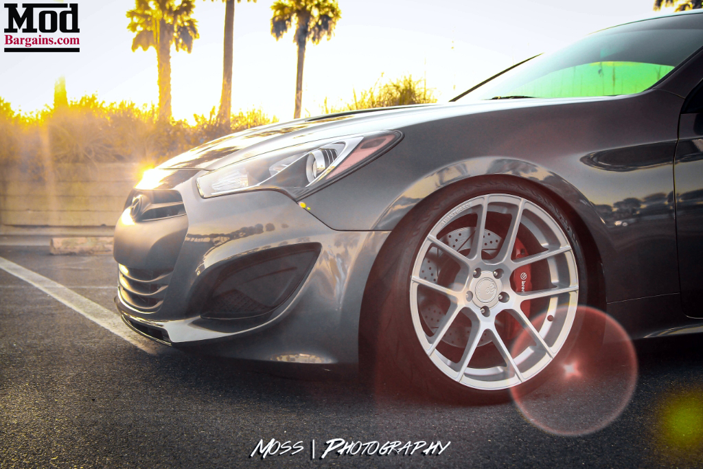 Hyundai Genesis Coupe with Avant Garde M510 Wheels
