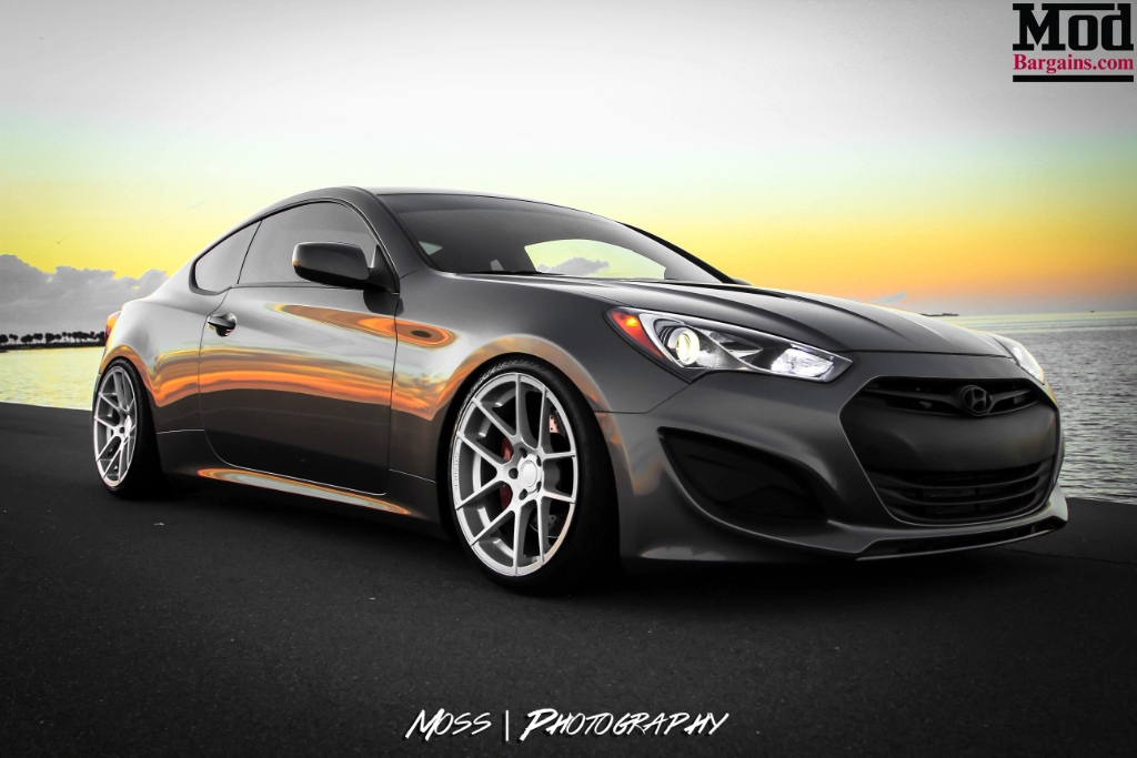 Hyundai Genesis Coupe with Avant Garde M510 Wheels