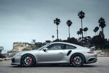 Porsche 991 911 Turbo HRE FF04 Tarmac Black Pirelli P Zero