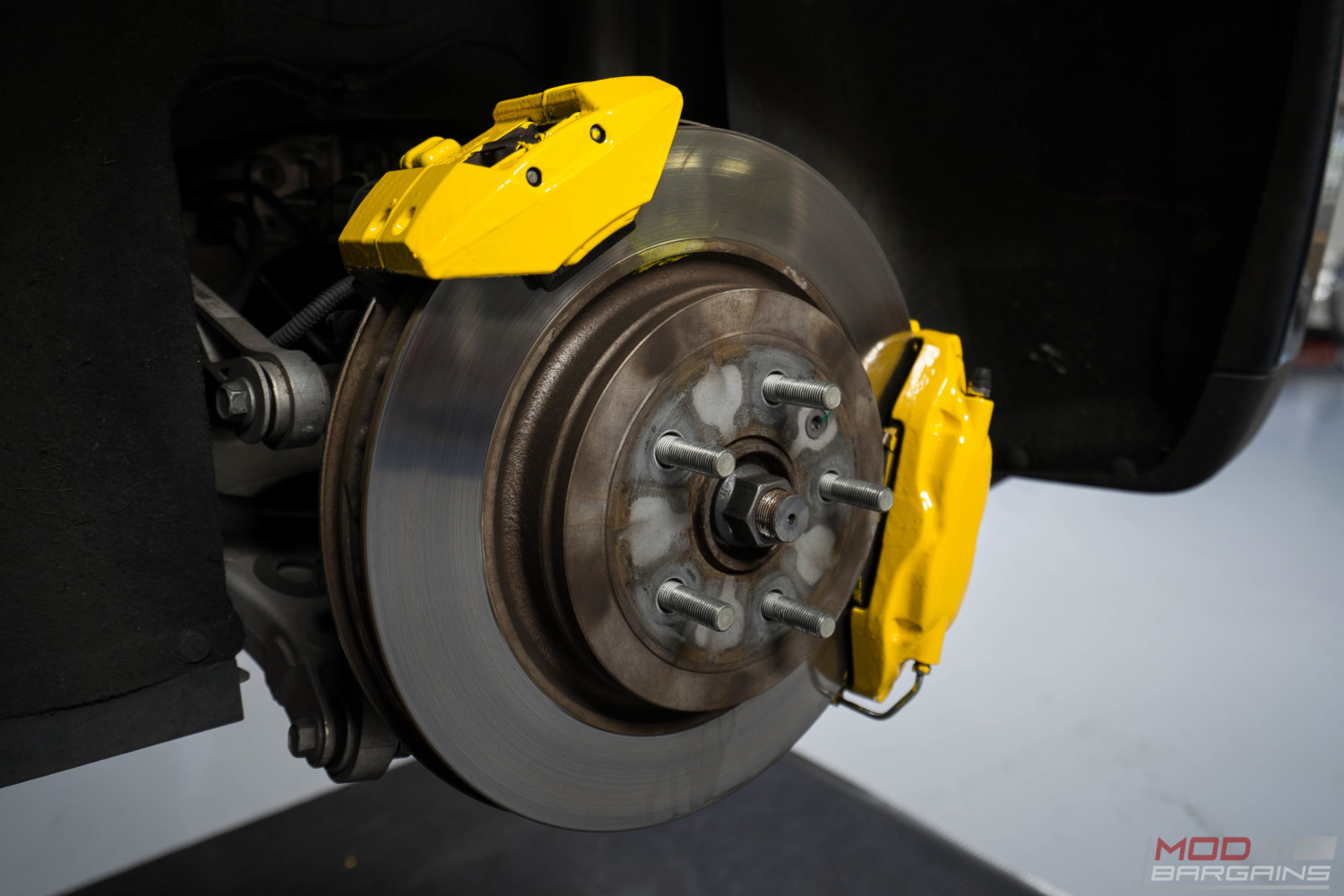 tesla p90d forgestar f14 continental extreme g2 caliper paint