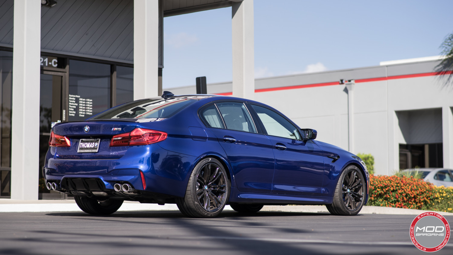 Marina Bay Blue F90 M5 on Vogtland Springs