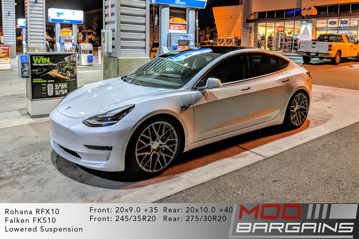 White Tesla Model 3 on Rohana RFX10 - 20x9.0 +35 front and 20x10.0 +40 rear
