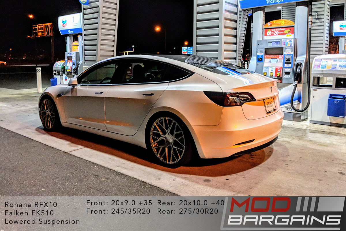 White Tesla Model 3 on Rohana RFX10 - 20x9.0 +35 front and 20x10.0 +40 rear