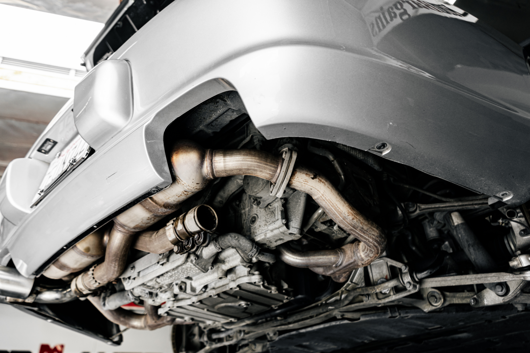 Fabspeed Muffler Bypass for Porsche 997 C2S